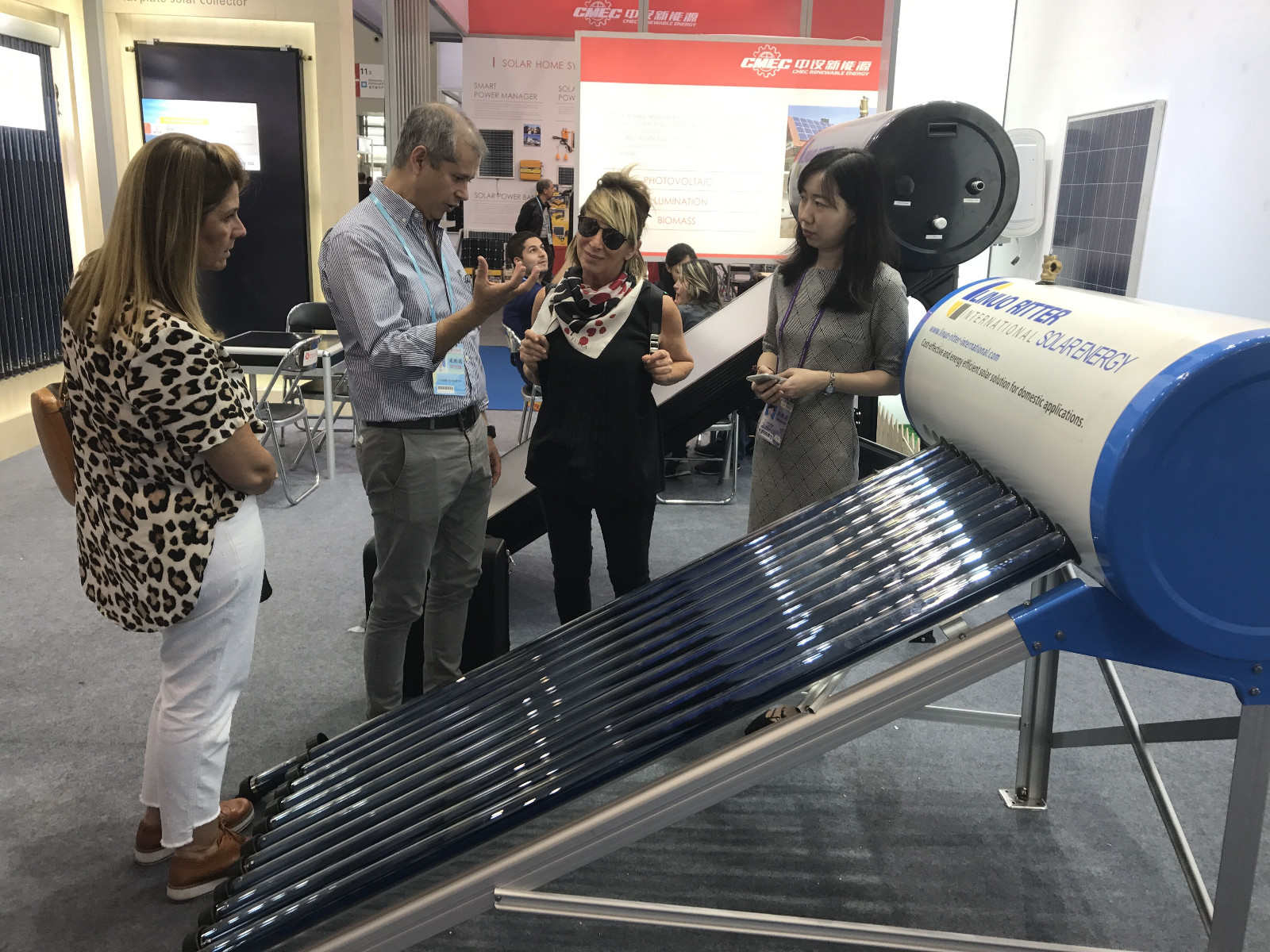 170418 力諾瑞特參展第121屆廣交會 新品上線打造太陽能綜合應用國家品牌3.jpg 170418 力諾瑞特參展第121屆廣交會 新品上線打造太陽能綜合應用國家品牌3.jpg